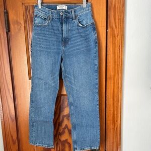 Abercrombie & Fitch Ankle Straight Jeans